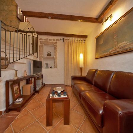 Rilovic House Villa Srednji Radovcici ภายนอก รูปภาพ